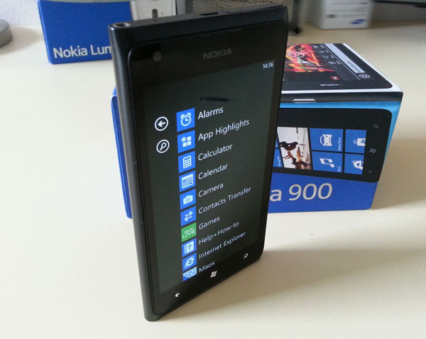 Lumia 900 recenzija