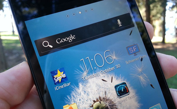 Xperia-ion-zaslon Xperia-ion-zaslon