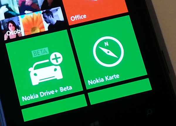 Lumia-820-zaslon Lumia-820-zaslon
