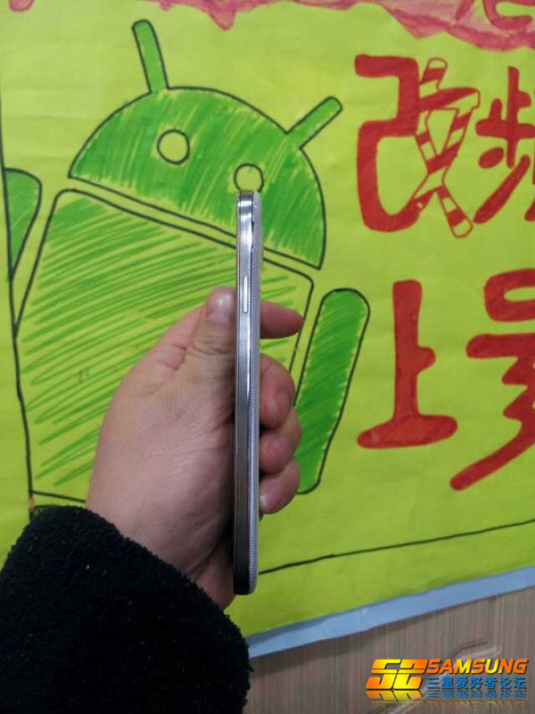 Galaxy S IV Duos