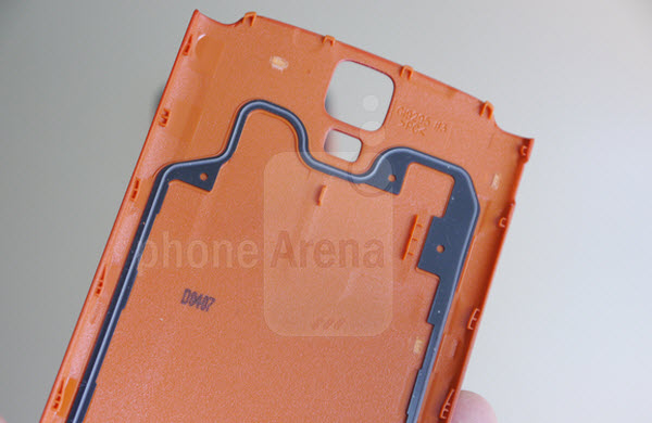 Galaxy S4 active izmjenjiva baterija Galaxy S4 active izmjenjiva baterija