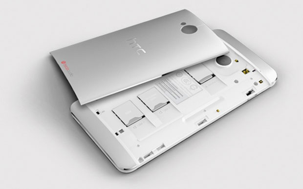 HTC One Dual SIM s microSD utorom HTC One Dual SIM s microSD utorom