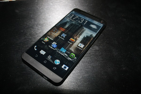 Leaked-photos-of-the-HTC-M8 (1)