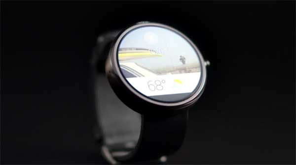 moto 360 safirni oled zaslon