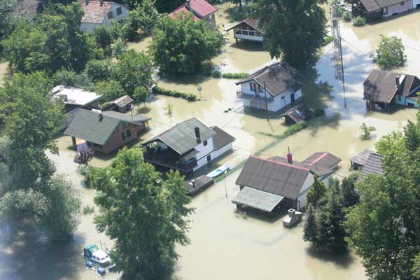 operateri pomažu besplatnim razgovorima internetom