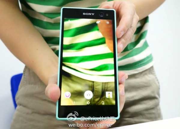 Xperia Selfie (1)
