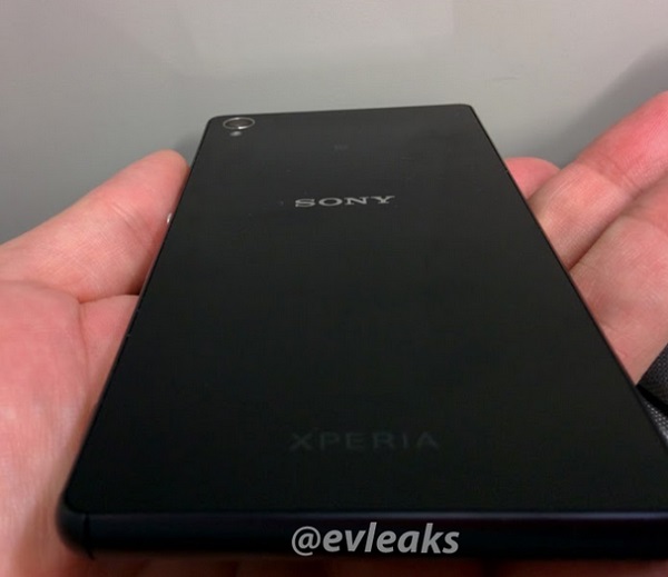Nove fotke Sony Xperie Z3 otkrivaju vrlo tanak profil