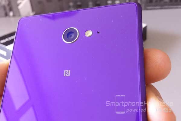 Sony Xperia M2 recenzija