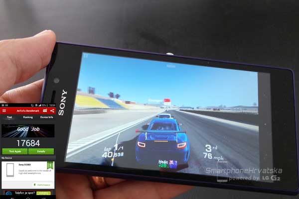 Sony Xperia M2 recenzija