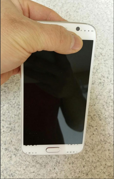 Galaxy S6 na prvim živim fotkama