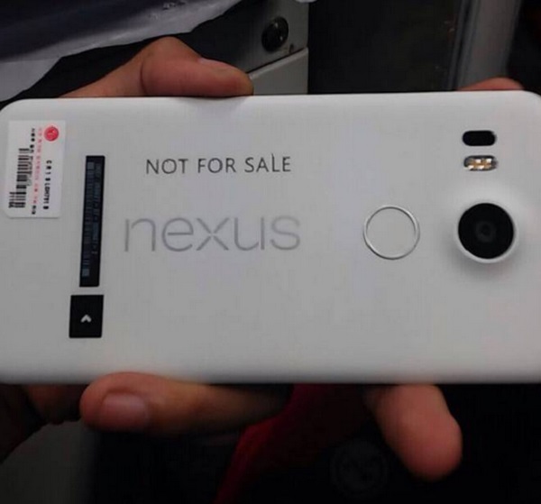 Nexus 5 2105 na prvoj fotografiji uživo