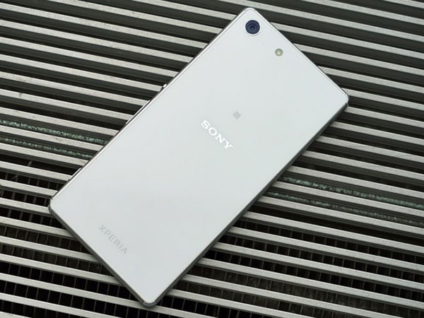 Sony Xperia M5 (2)