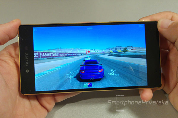 xperia z5 premium recenzija