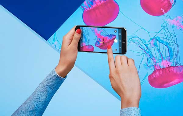 Fourth-Generation-Moto-G-Plus-and-its-announcement-(1)