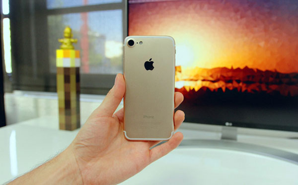 iPhone 7