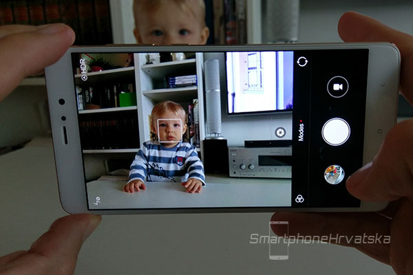 mi 5s plus recenzija