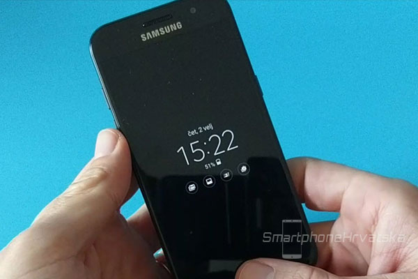galaxy a3 2017 recenzija