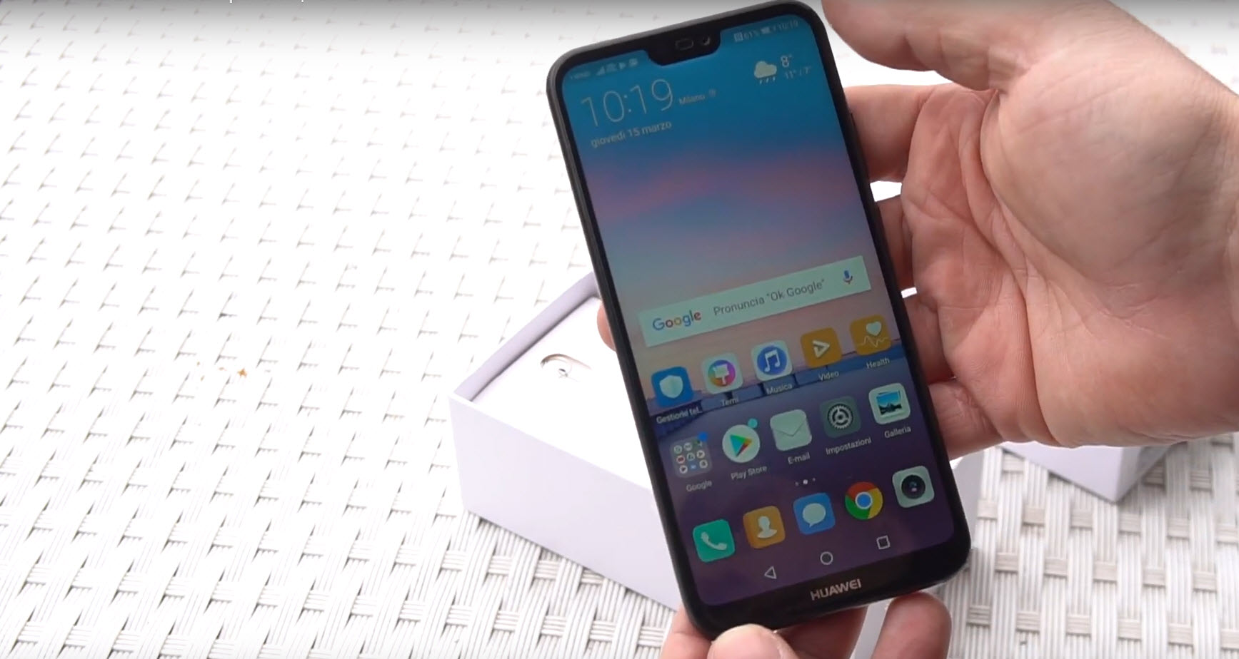 Huawei P20 Lite u dva mini video osvrta