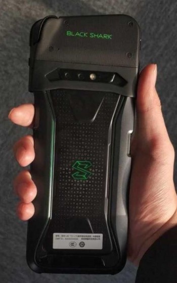Xiaomi BlackShark gaming smartphone osvanuo na kratkom videu