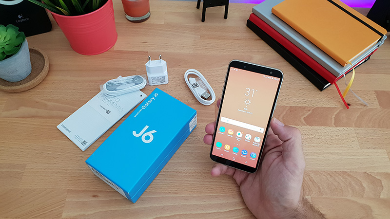 Samsung Galaxy J6 - Unboxing i prvi dojmovi