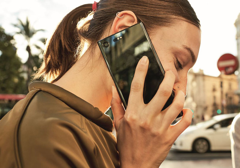 Iz HT-a nam danas javljaju kako su kao prvi u Hrvatskoj omogućili VoWiFi uslugu, odnosno telefoniranje putem Wi-Fi mreže.