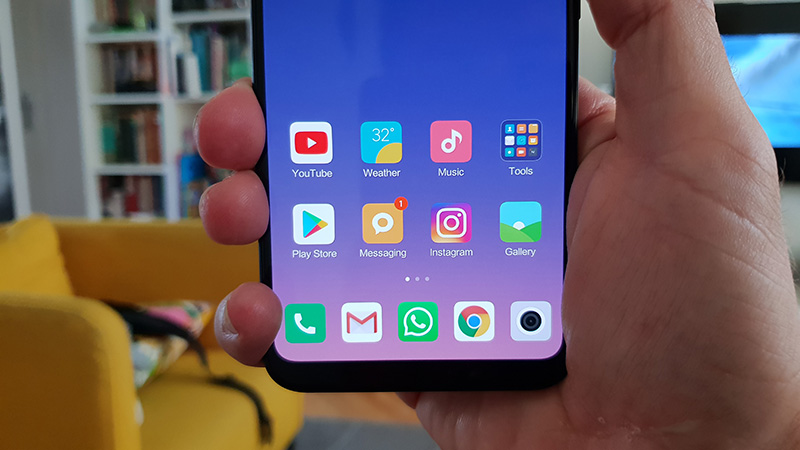Xiaomi Mi 8 zaslon