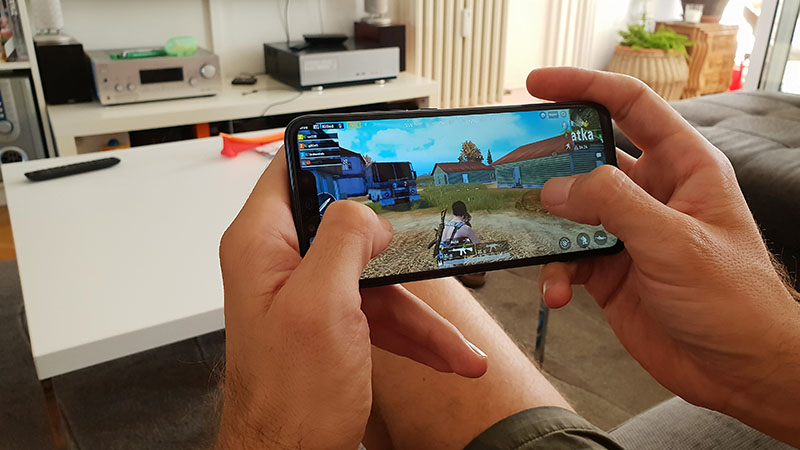 Huawei Mate 20 Lite recenzija