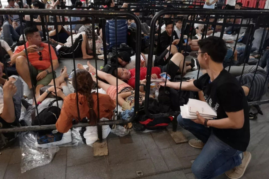 Huawei se narugao Appleu: Kupcima iPhonea Xs dijele Power Bankove