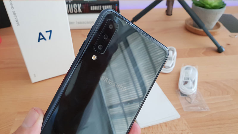 GALAXY A7 2017 UNBOXING