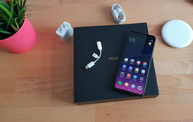 Xiaomi Mi MIX 3 - Unboxing i prvi dojmovi