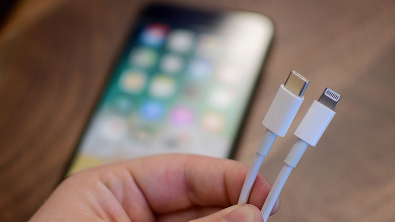 iPhone bi ove godine napokon mogao dobiti USB C