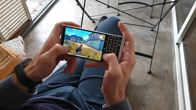 BlackBerry Key2 Recenzija