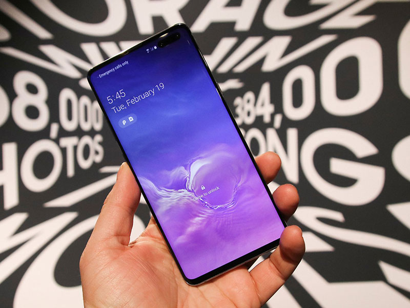 Galaxy S10 5G ima 6.7'' Infinity-O zaslon, 6 kamera i 4500 mAh bateriju