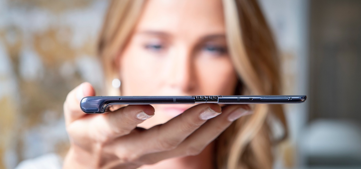 Huawei Mate X službeno vani
