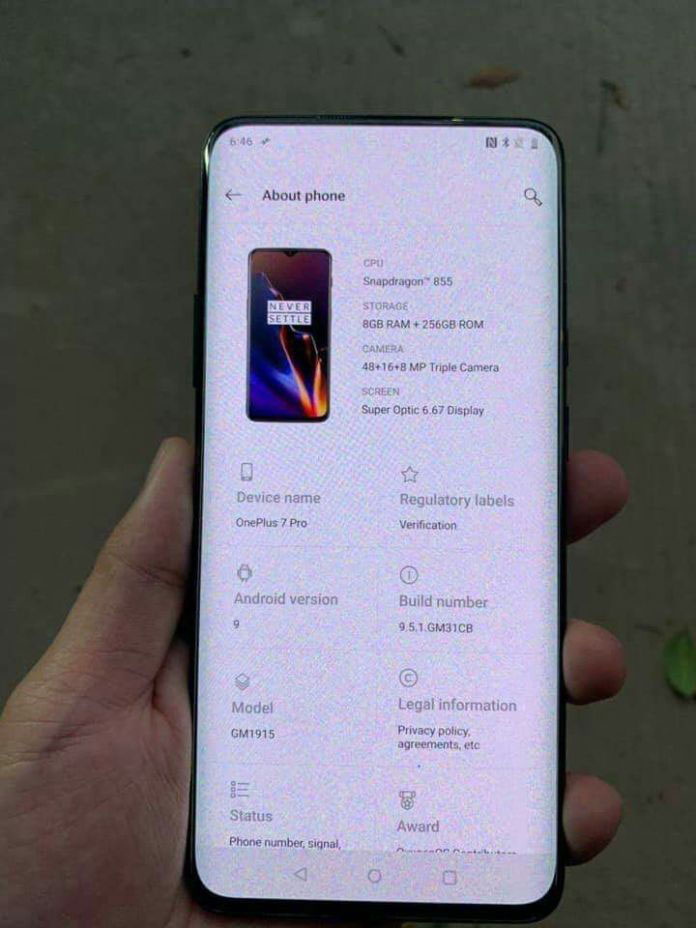 OnePlus 7 svanuo na navodnim fotkama uživo - zaslon od ruba do ruba je zakrivljen?