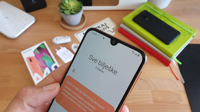 Samsung Galaxy A40 - Unboxing i prvi dojmovi