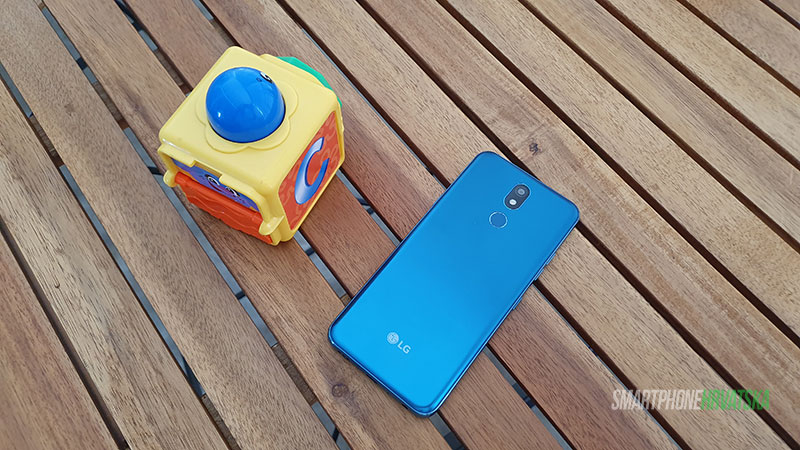 lg k40 recenzija
