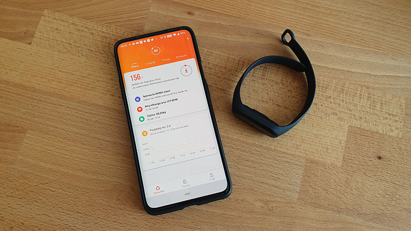 mi band 4 recenzija
