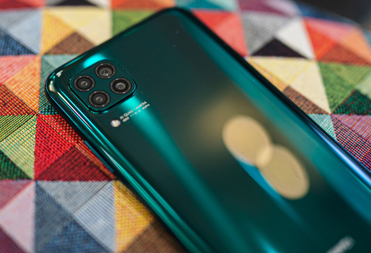 Huawei-P40-lite-2