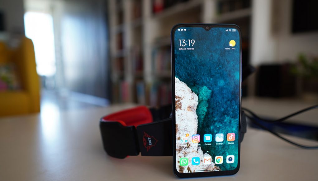 Xiaomi-Mi-10-Lite-Recenzija-featured