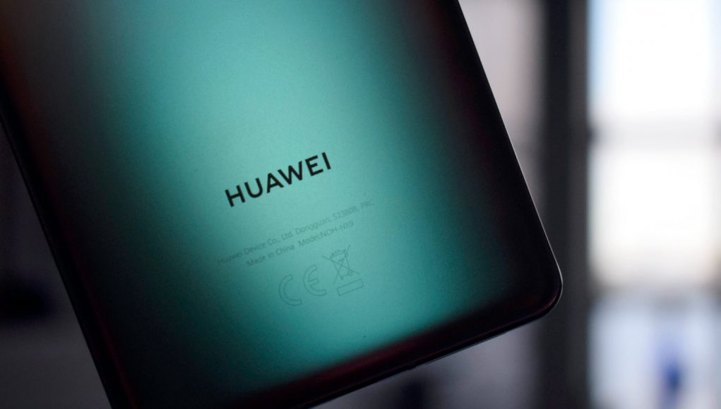 Huawei-reze-isporuke-telefona-za-pola Huawei ove godine isporuke telefona planira srezati na pola