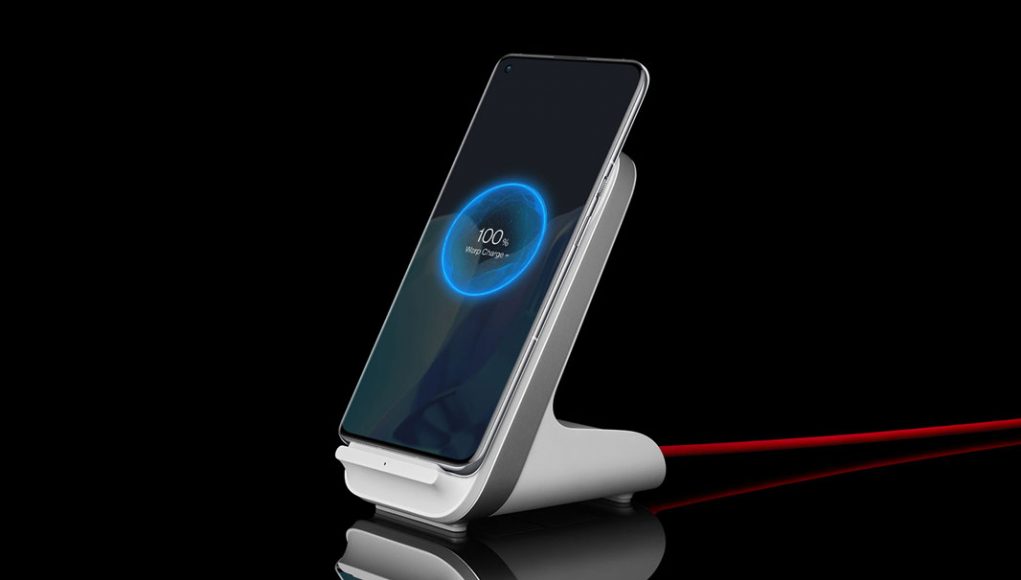 OnePlus-9-Pro-50W-bežični-punjač-crni