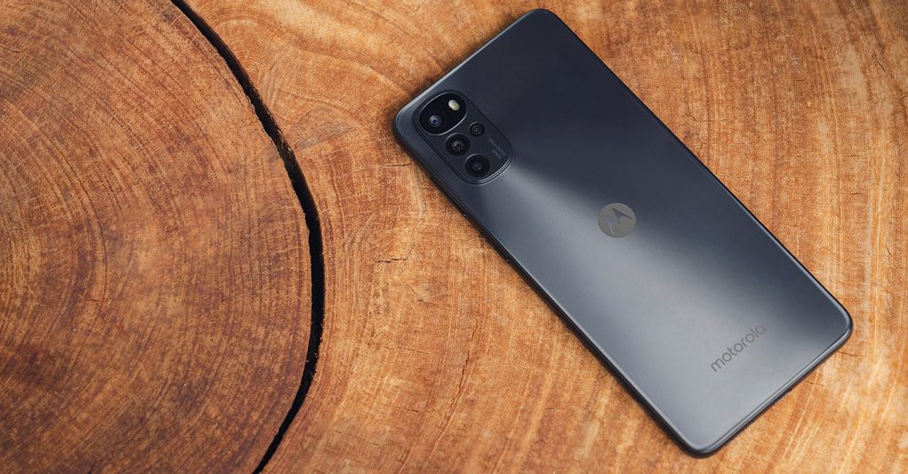 Moto G22 službeno