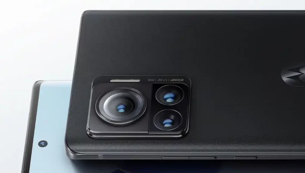 Moto Edge X30 Pro featured