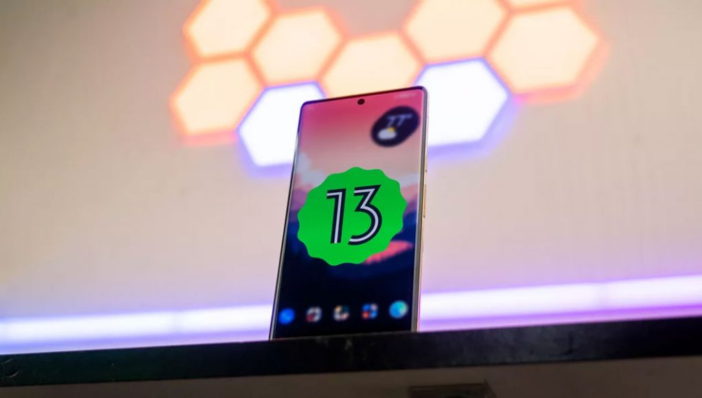 Pixel 6 serija nakon ažuriranja na Android 13 ne može natrag na Android 12