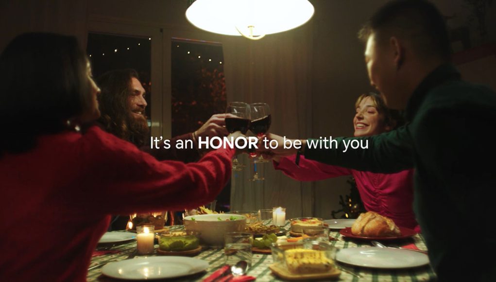 HONOR-to-be-with-you_Božić Honor