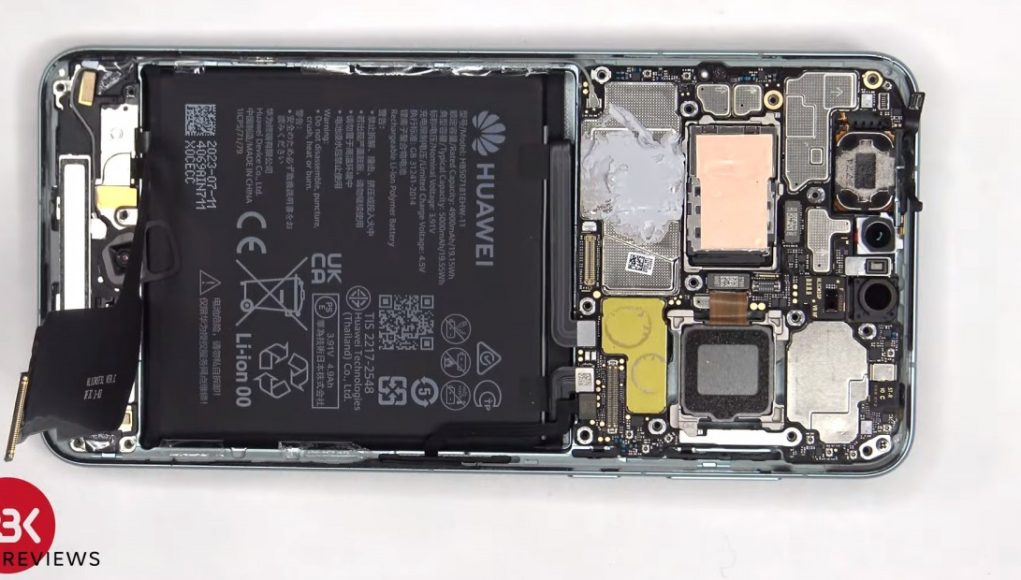 Huawei-Mate-60-Pro-teardown