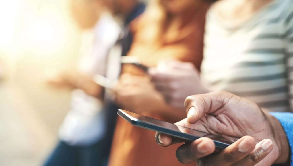 Prodaja-pametnih-telefona-nastavlja-padati-i-u-Q3,-Samsung-i-dalje-vodi Prodaja pametnih telefona nastavlja padati i u Q3, Samsung i dalje vodi