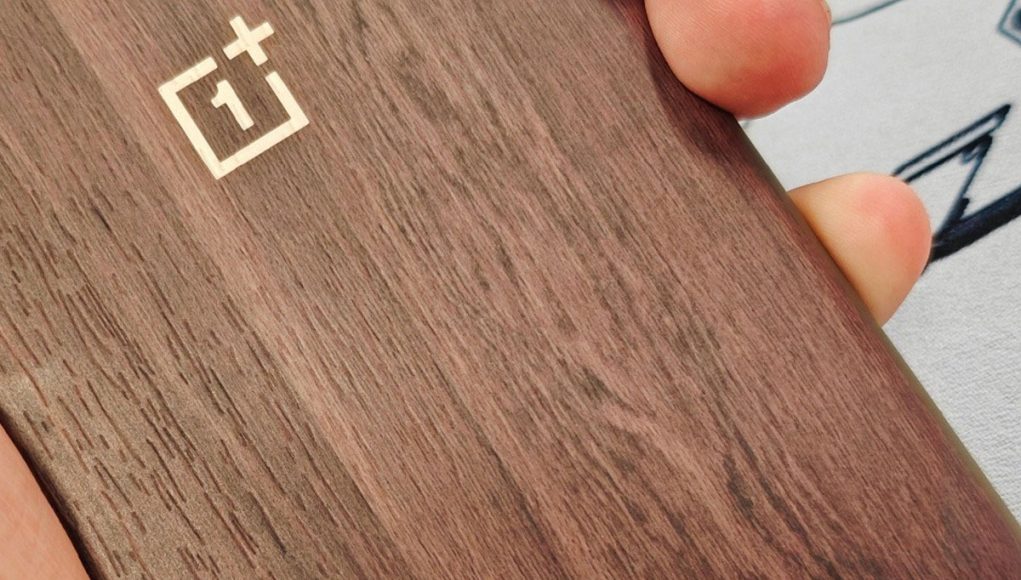 OnePlus-12-drvo oneplus 12 drvo