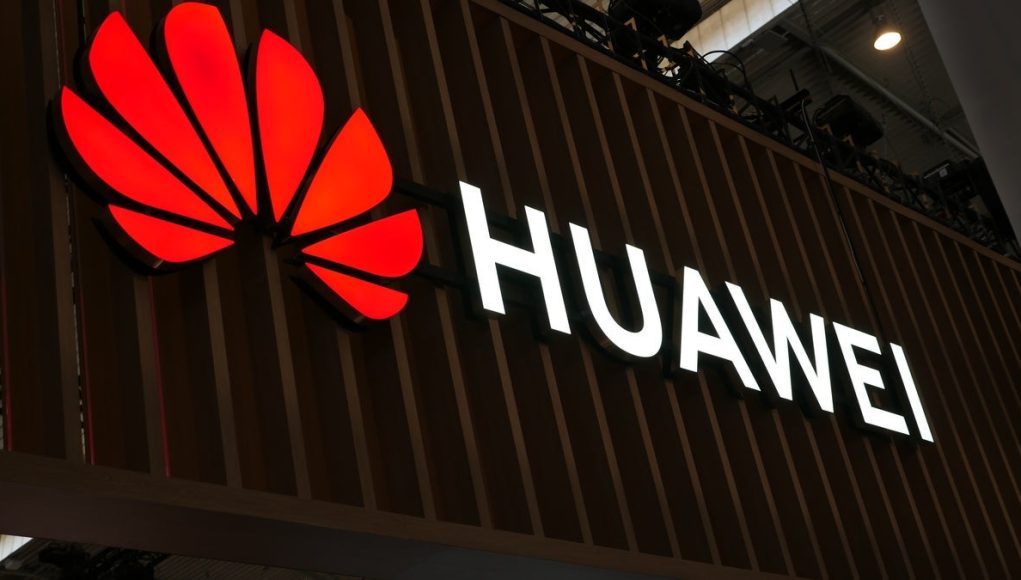 Huawei-otvara-ptvi-ueuropsku-tvornicu-u-Francuskoj
